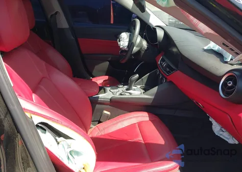 2020 Alfa Romeo Giulia из США, поврежденный, VIN ZARFAMAN1L7636744